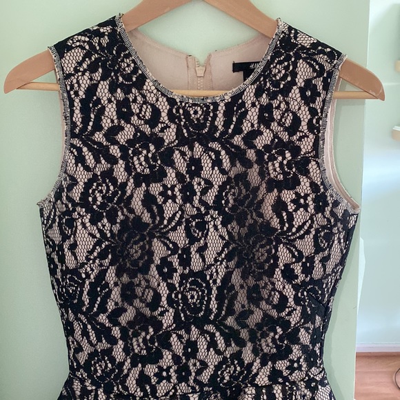Women’s H&M Black Lace Dress Sz 8 - Picture 2 of 5